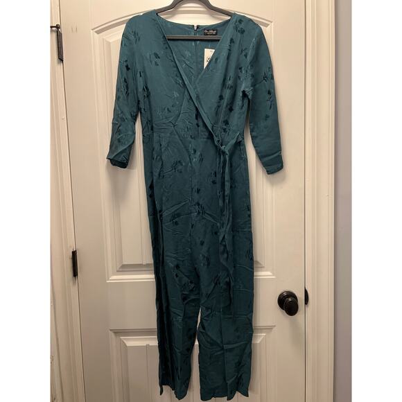 NWT‎ Miss Selfridge Women’s V-Neck 3/4 Sleeve Floral Cropped Jumpsuit Sz 6 Green - Picture 2 of 8